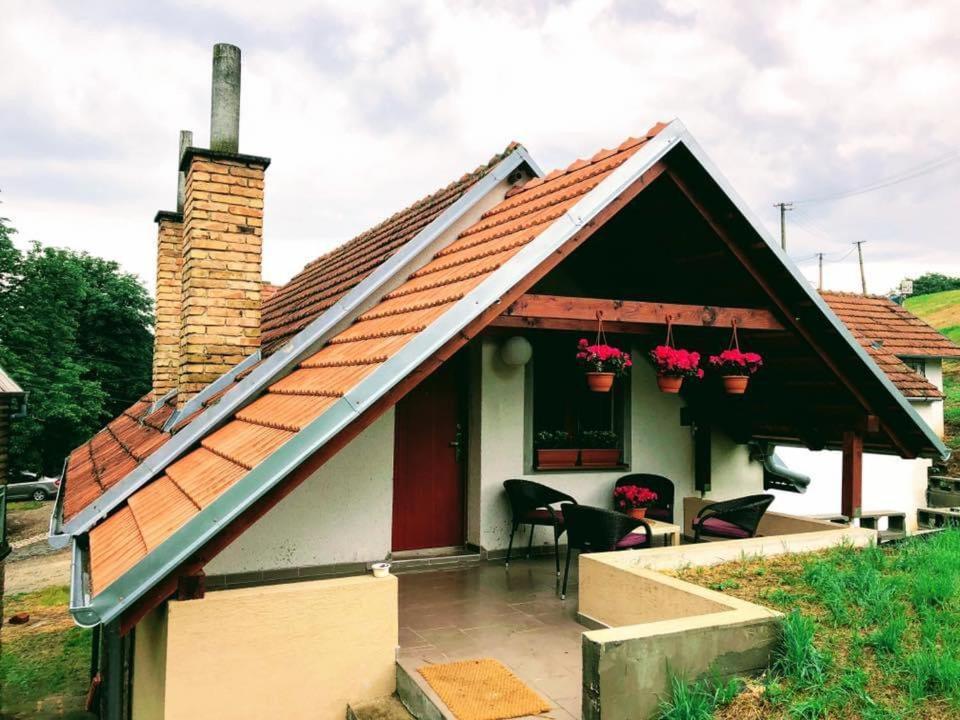 Apartment Nad Vinnym Sklepom Pouzdrany